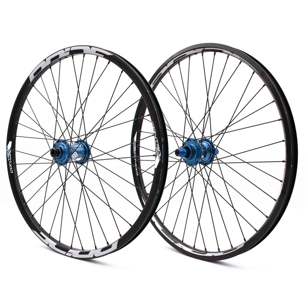 PAIRE DE ROUES PRIDE CONTROL PRO CRUISER 36H - BLUE