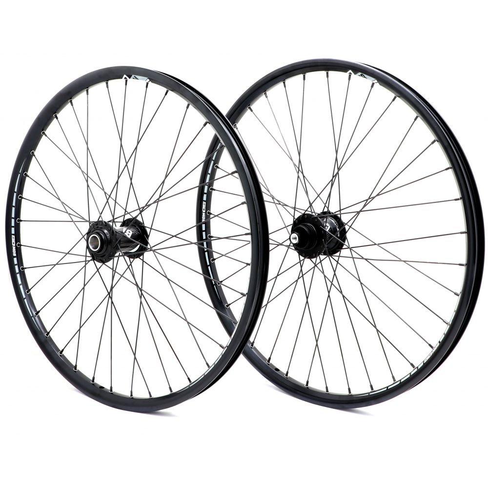 Paire De Roues 24" Pride Control Black 36H / SD M08 V-Brake 