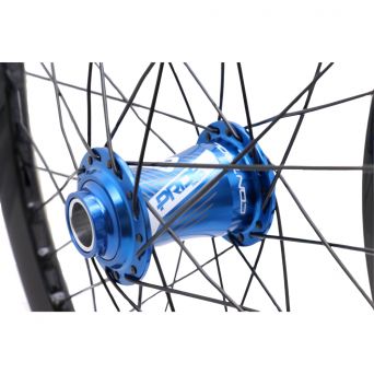 Roues 20" (406) Pride Wave Gloss Black / Pride Control 15mm - Blue