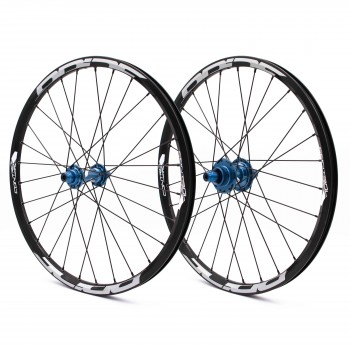 PAIRE DE ROUES PRIDE CONTROL EXP DISC 28H - BLUE