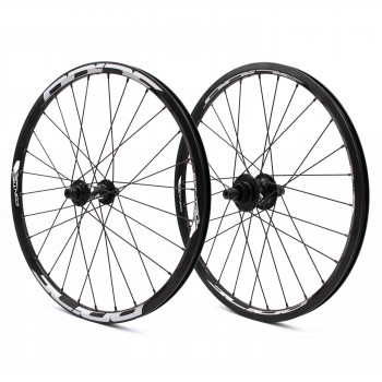 PAIRE DE ROUES PRIDE CONTROL EXP 28H - BLACK