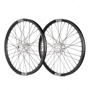 Roues 20" (406) Pride Control V2 Polish 10mm - Helium M24 Disque